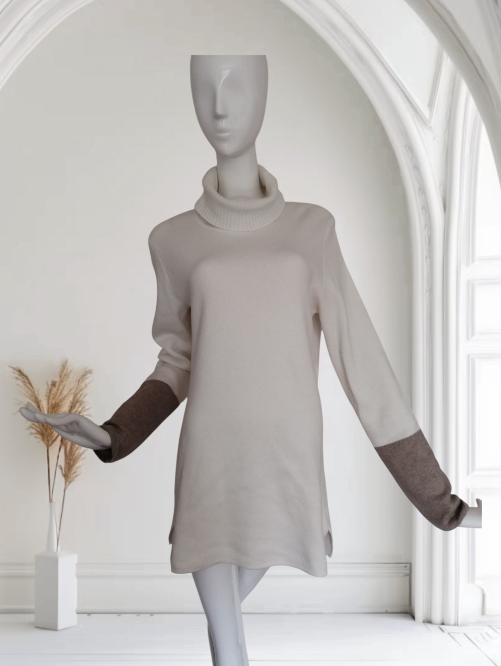 Royal Robbins Cream Turtleneck Sweater with Brown Sleeve Cuffs